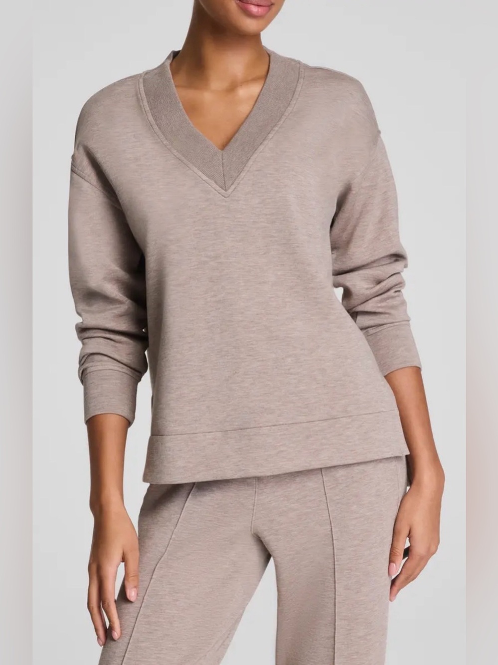 NWT Spanx Air Essentials Brushed V-Neck Tunic Sweatshirt Pale Gray Heather Small